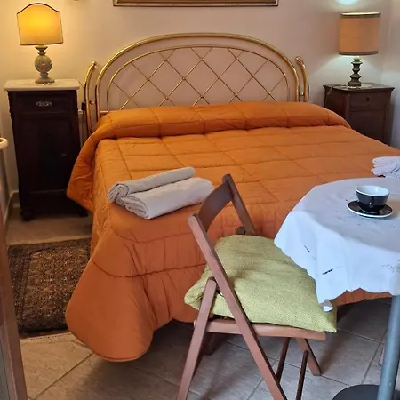 Casina Gialla Fabbricaccia