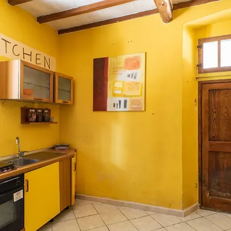 Casina Gialla *