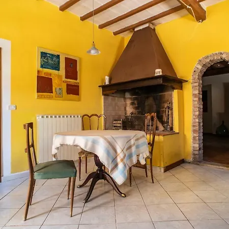 Casina Gialla Holiday home Grosseto